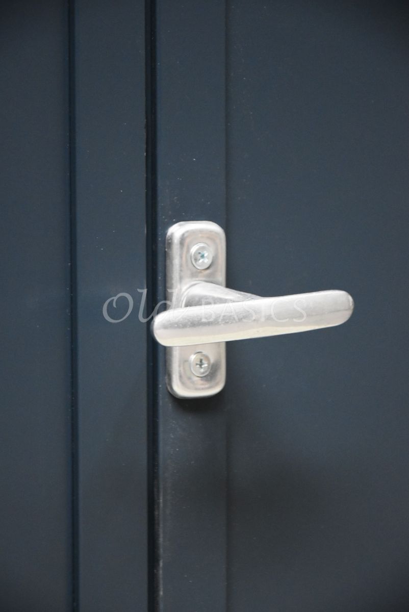 Detail van Dressoir Demi, 2 deuren, RAL5008, blauw, materiaal staal
